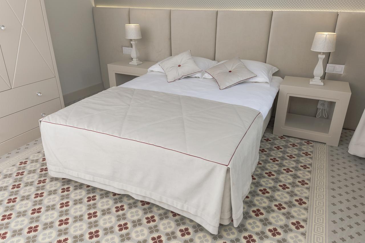 Basniowa Hotel Wyszkow Bagian luar foto