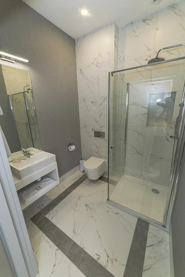 Basniowa Hotel Wyszkow Bagian luar foto